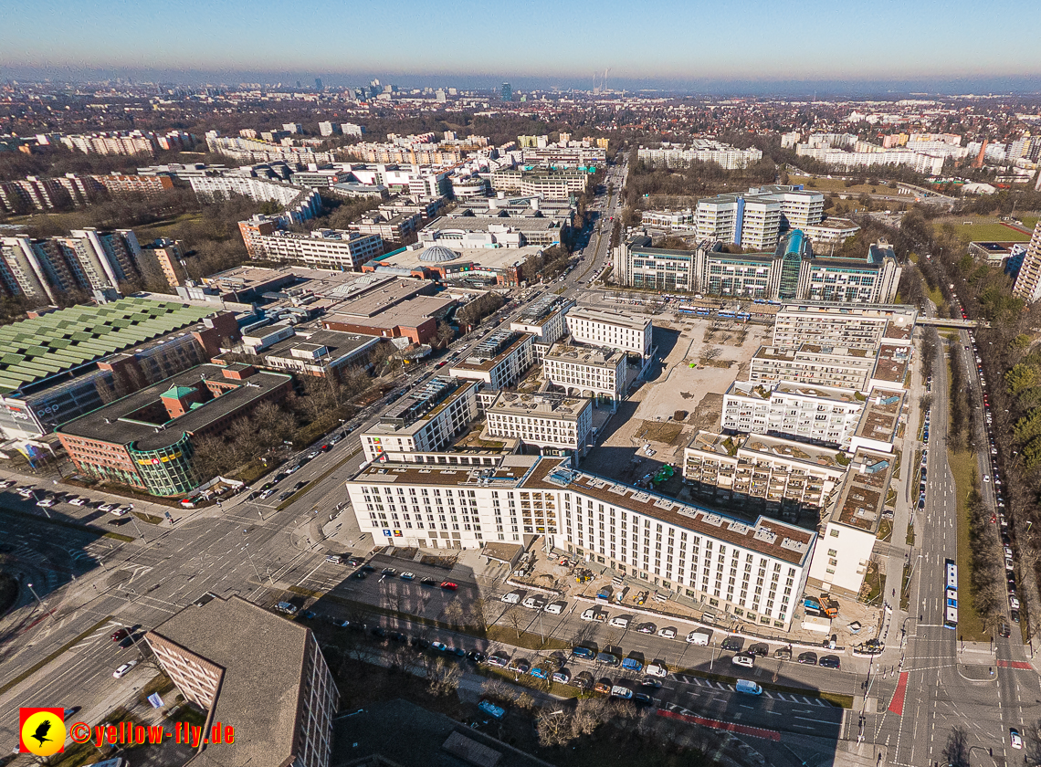 15.02.2023 - Luftbilder Perlach Plaza, Allianz, Wacker, Rentenversicherung, PEP